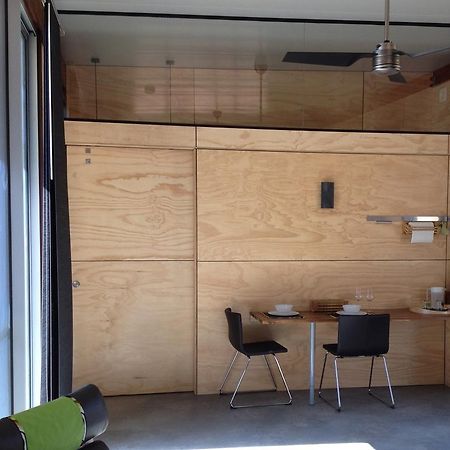 ホテル Bed + Bauhaus ヤリンガップ 部屋 写真